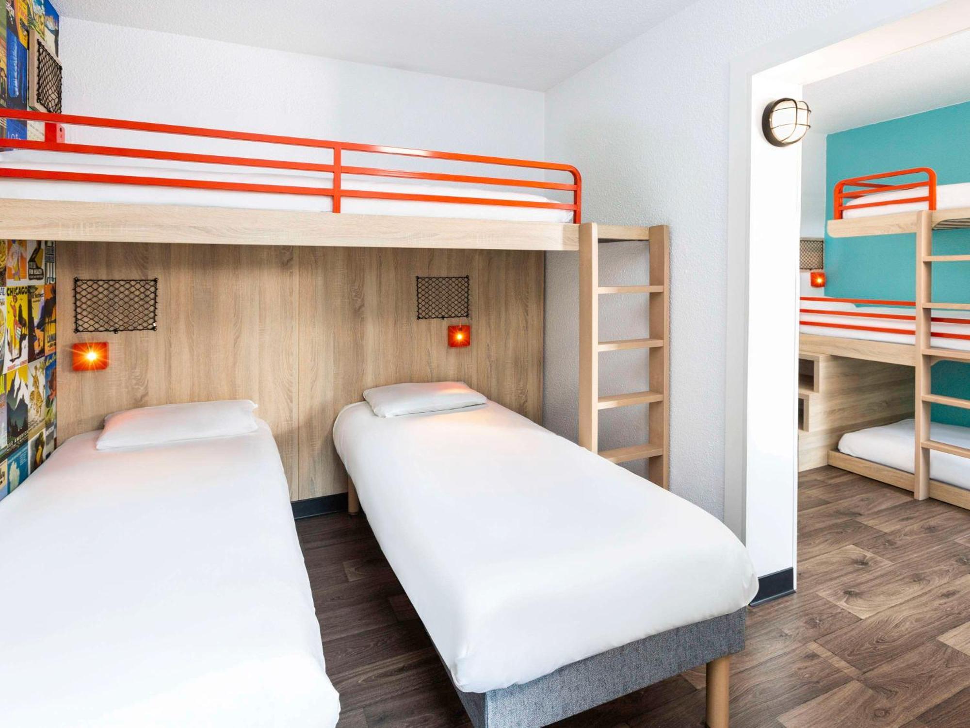 Hotelf1 Chambery Nord Renove Exterior photo